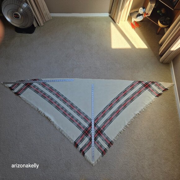 Large Woven Wool Triangle Scarf Shawl Plaid Rondina - Picture 2 of 16